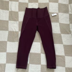 NWT Old Navy Elevate leggings